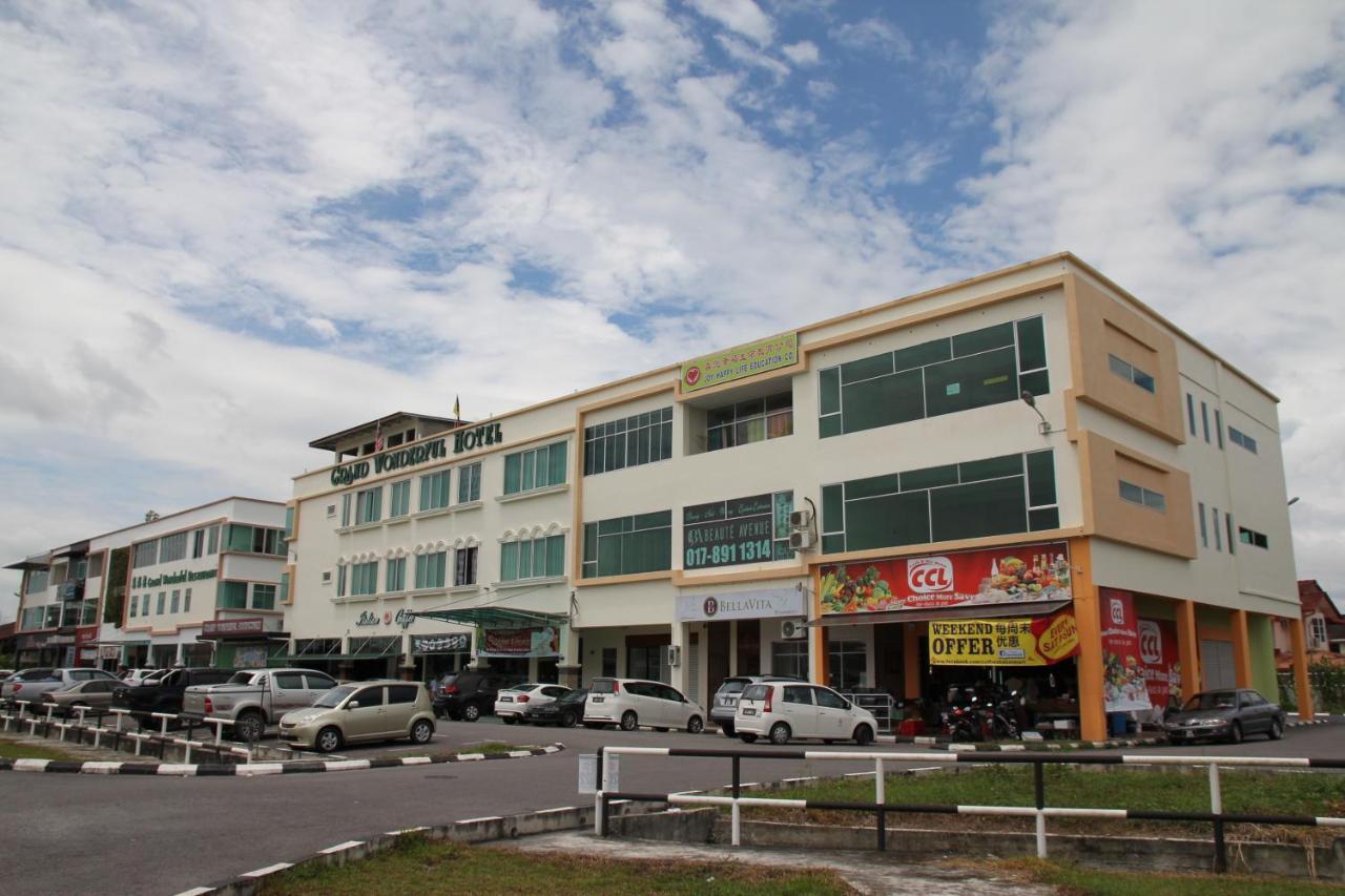 Grand Wonderful Hotel Sibu Exterior photo